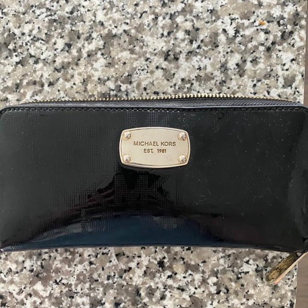 MK WALLET